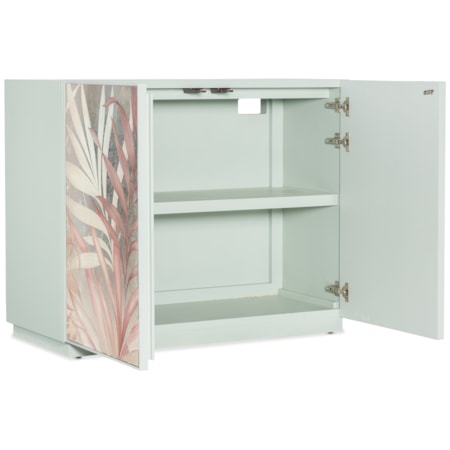 Triumph Accent Chest