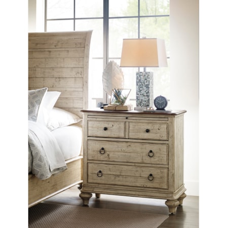 Baldwin Bachelors Chest